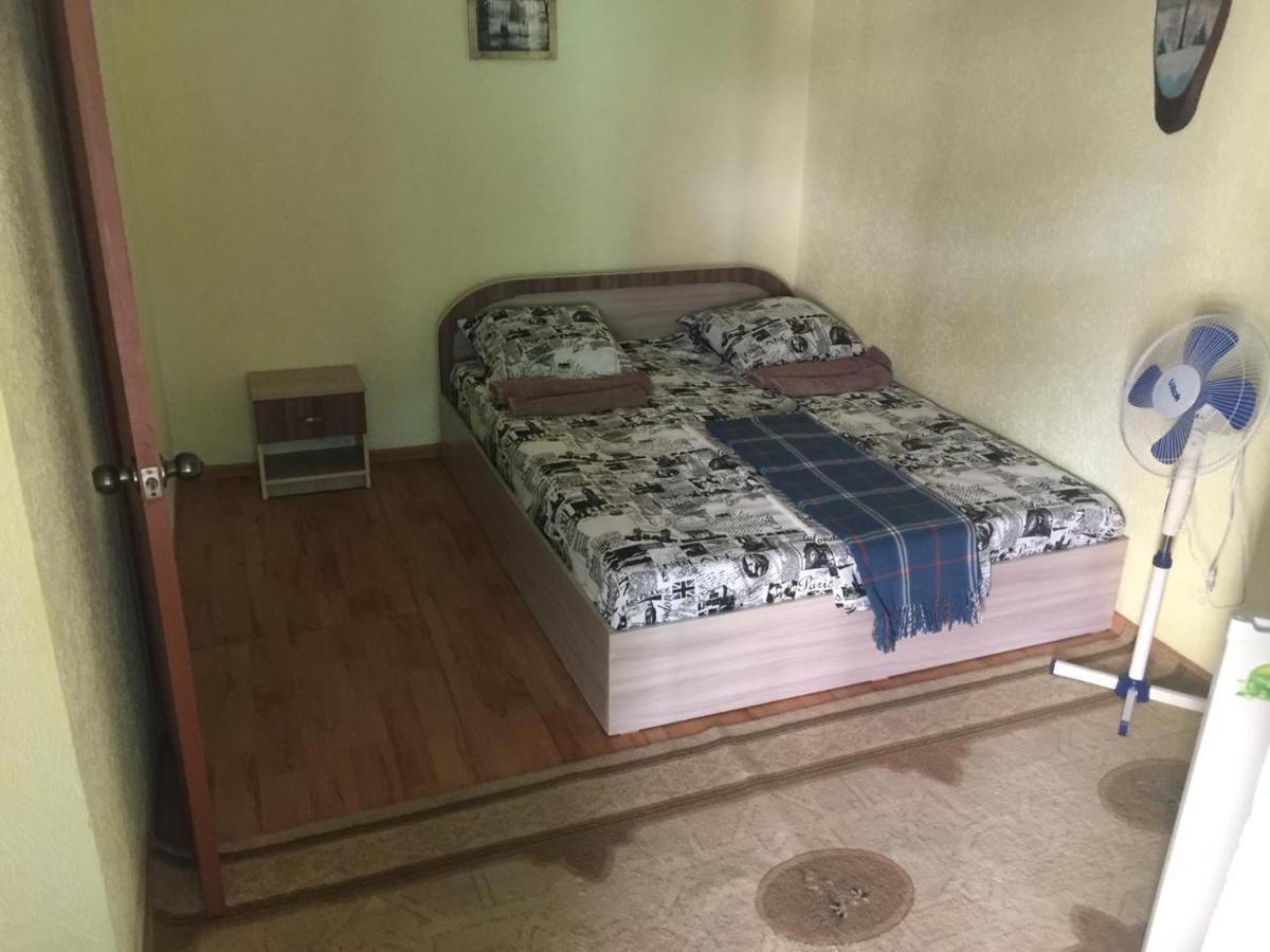 Malibu Guest House Kapchagay Bagian luar foto