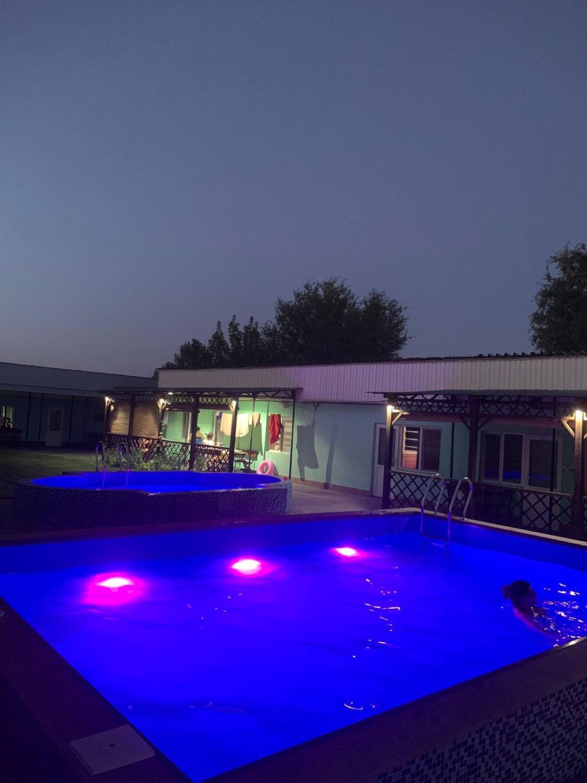 Malibu Guest House Kapchagay Bagian luar foto
